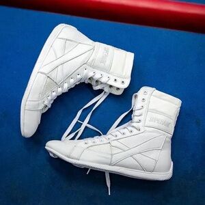 SUPERRAARE PROFESIONAL BOXING SHOES